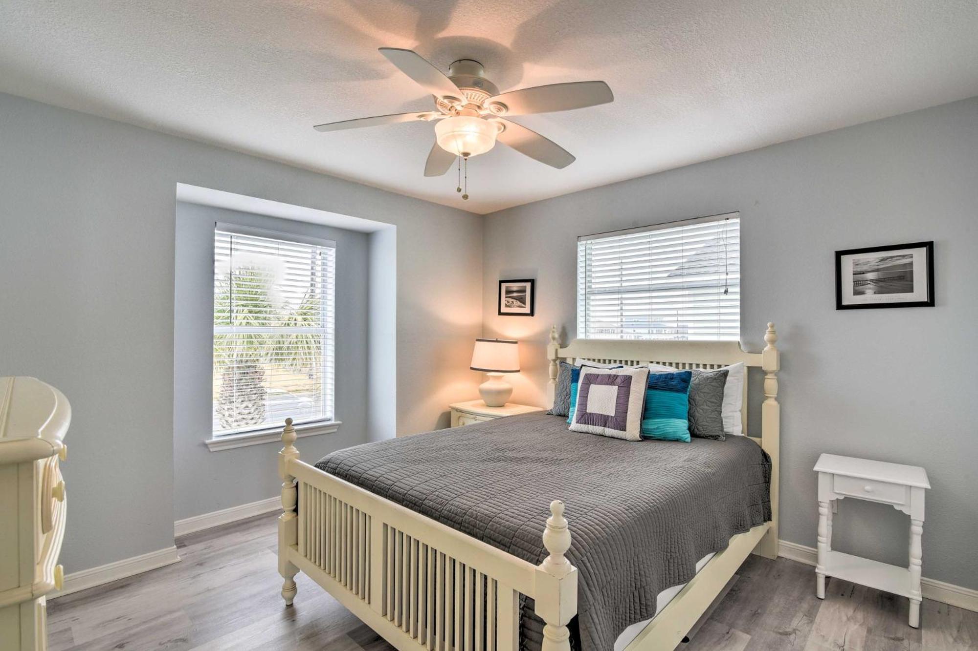 Oceanfront Galveston Home - Walk To Beach! Buitenkant foto